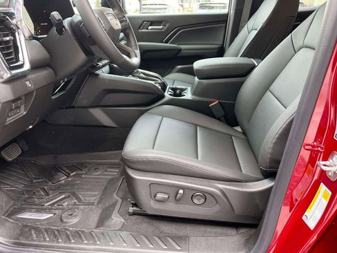 New 2026 GMC Canyon Elevation w/ Convenience Package image 21