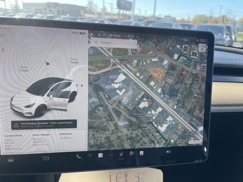 Used 2021 Tesla Model Y Long Range image 24