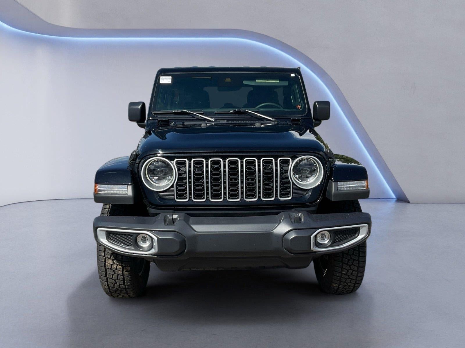 Used 2025 Jeep Wrangler Unlimited Sahara AWD/4WD image 8