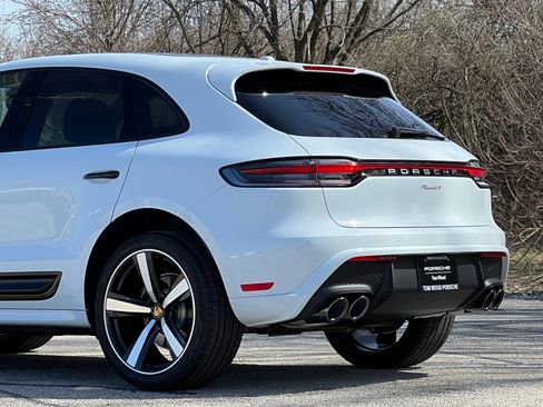 New 2026 Porsche Macan image 9