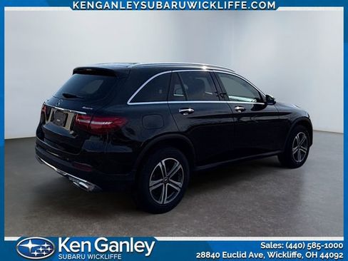 Used 2019 Mercedes-Benz GLC 300 4MATIC image 5