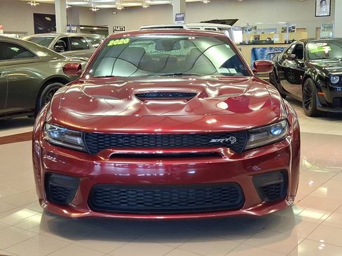 Used 2020 Dodge Charger SRT Hellcat w/ Harman/Kardon Audio Group RWD image 2