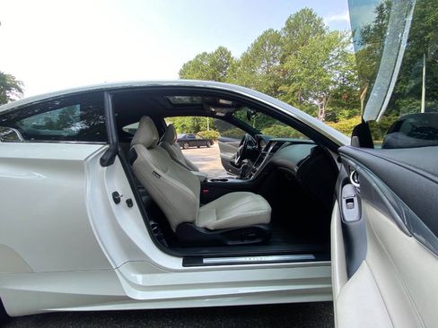 Used 2018 INFINITI Q60 3.0t Luxe w/ Sensory Package 3.0T Luxe RWD image 50