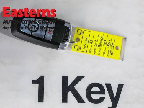 Used 2023 Ford Bronco Sport Badlands image 24