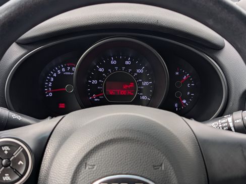 Used 2016 Kia Soul image 27