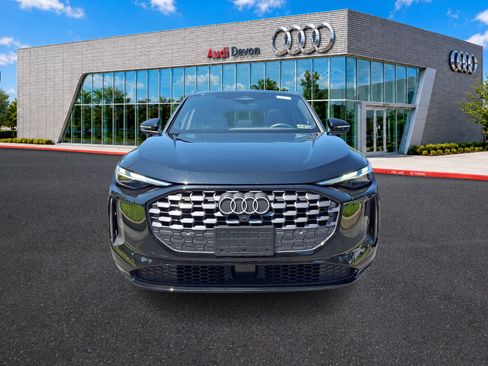 Used 2025 Audi Q5 Premium w/ Convenience Package AWD/4WD image 2