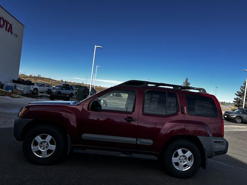 Used 2006 Nissan Xterra S w/ (U01) Utility Pkg image 2