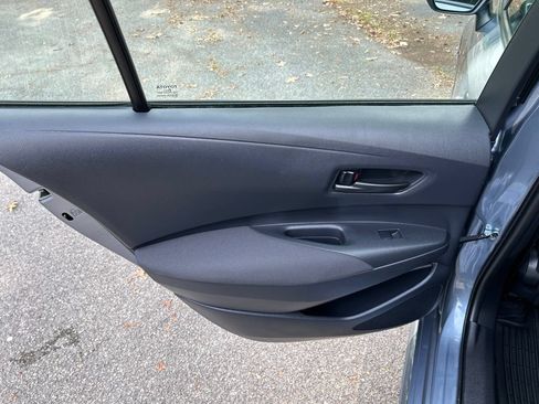 Used 2025 Toyota Corolla LE FWD image 25