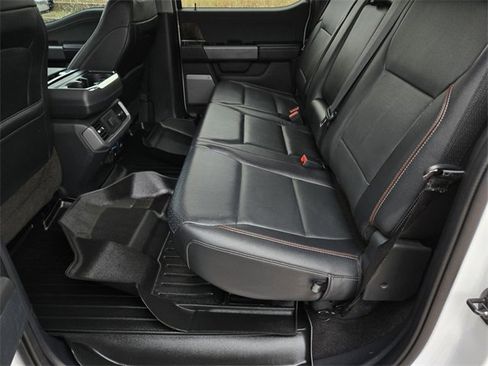 Used 2022 Ford F150 Lariat image 27