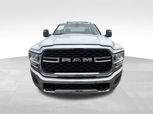 Used 2024 RAM 5500 SLT w/ Quick Order Package 2YG SLT AWD/4WD image 24