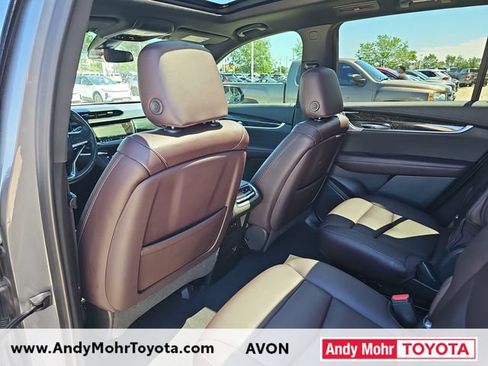 Used 2022 Cadillac XT6 Premium Luxury AWD/4WD image 30