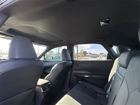 Used 2023 Lexus RX 350 FWD image 13