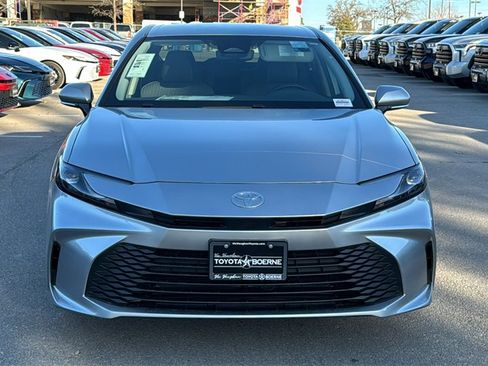 New 2026 Toyota Camry LE image 2