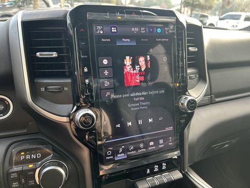 New 2026 RAM 1500 4x4 Crew Cab image 27