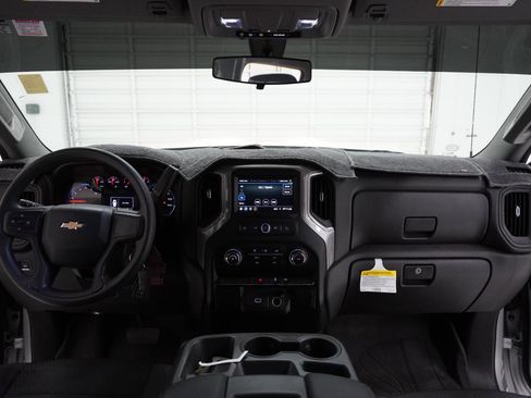 Used 2019 Chevrolet Silverado 1500 Custom w/ Infotainment Package image 29