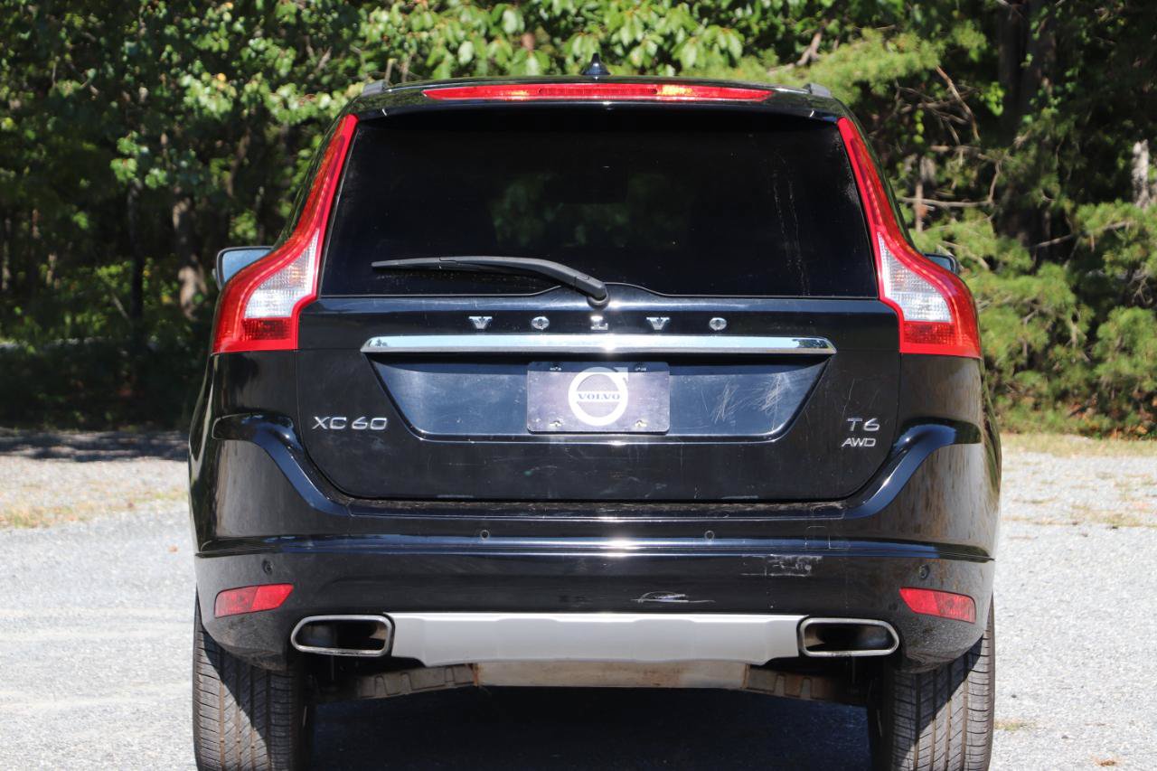 Used 2015 Volvo XC60 T6 AWD/4WD image 4