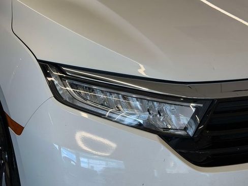 Used 2021 Honda Odyssey EX image 9