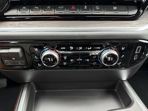 New 2026 GMC Sierra 1500 SLT w/ SLT Premium Plus Package AWD/4WD image 14