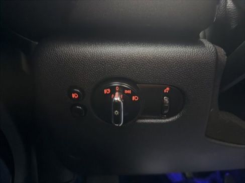 Used 2015 MINI Cooper S image 33