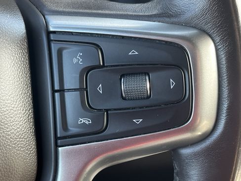 Used 2021 Chevrolet Suburban LS AWD/4WD image 19