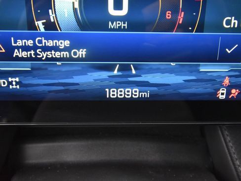 Used 2025 Chevrolet Equinox LT image 15