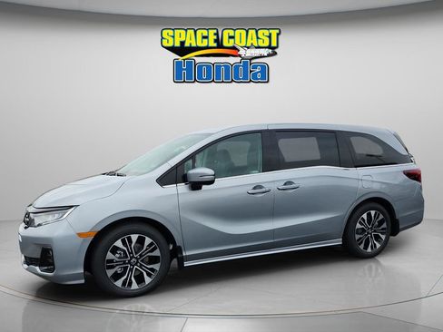 New 2026 Honda Odyssey Elite image 9