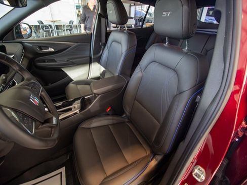 Certified 2024 Buick Envista Sport Touring w/ Convenience I Package image 15