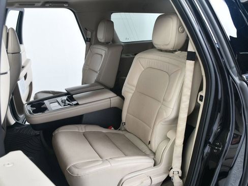 Used 2019 Lincoln Navigator L Reserve w/ Cargo Package image 35