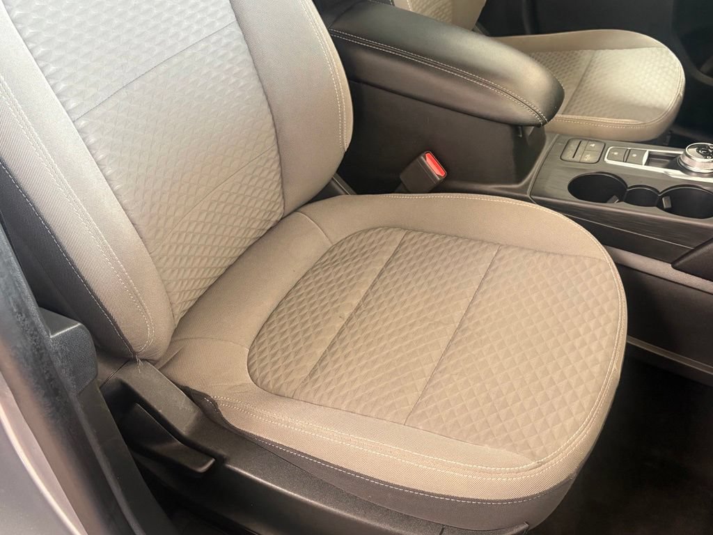 Used 2022 Ford Escape SE AWD/4WD image 27