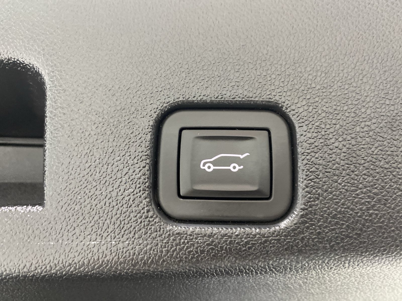 Used 2024 GMC Acadia AT4 w/ Luxury Package AWD/4WD image 12