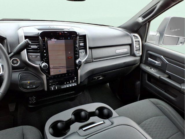 Used 2026 RAM 2500 Big Horn AWD/4WD image 18