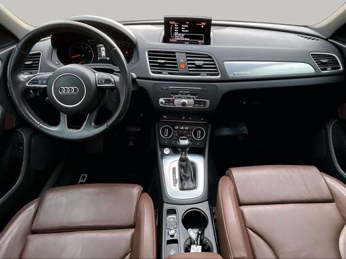 Used 2018 Audi Q3 2.0T Premium Plus w/ Premium Plus Package AWD/4WD image 16