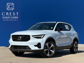 New 2026 Volvo XC40 B5 Plus w/ Protection Package Premier video 1