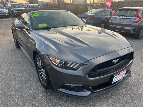 Used 2017 Ford Mustang GT Premium w/ Equipment Group 401A image 5