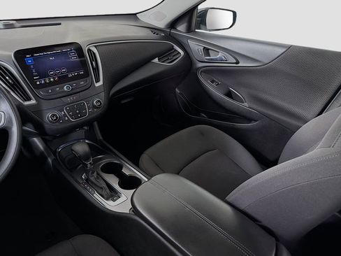 Used 2023 Chevrolet Malibu LT FWD image 25