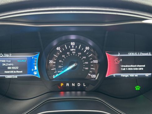 Used 2019 Ford Fusion Titanium image 21