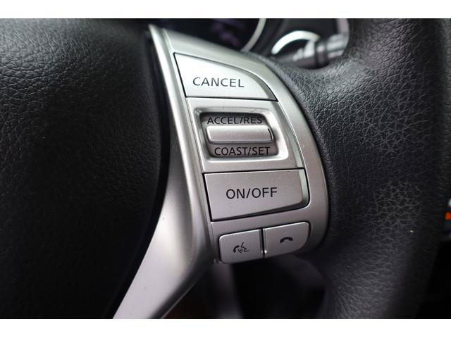 Used 2015 Nissan Rogue SV AWD/4WD image 13