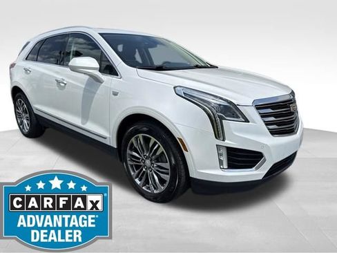 Used 2017 Cadillac XT5 Premium Luxury FWD image 1