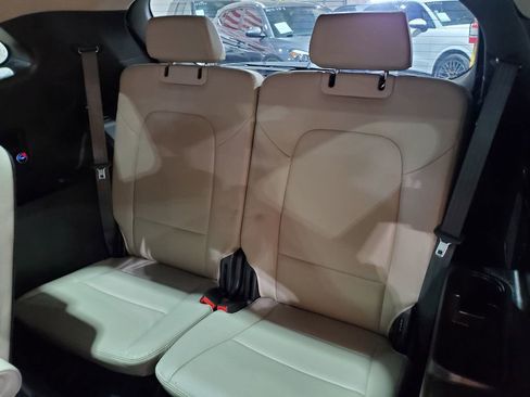 Used 2018 Hyundai Santa Fe Limited image 24