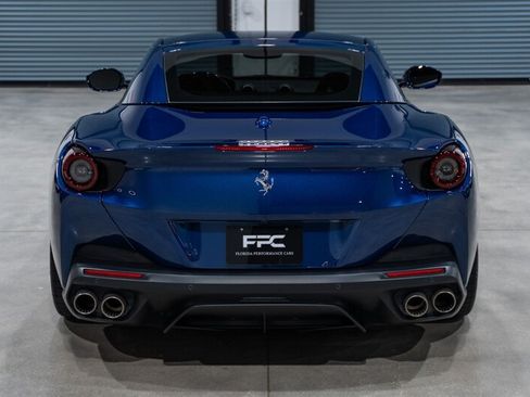 Used 2020 Ferrari Portofino RWD image 73