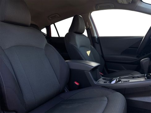 Used 2024 Subaru Crosstrek 2.0i Premium image 15