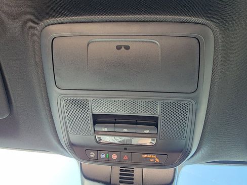 New 2026 GMC Acadia AT4 w/ Super Cruise Package image 39