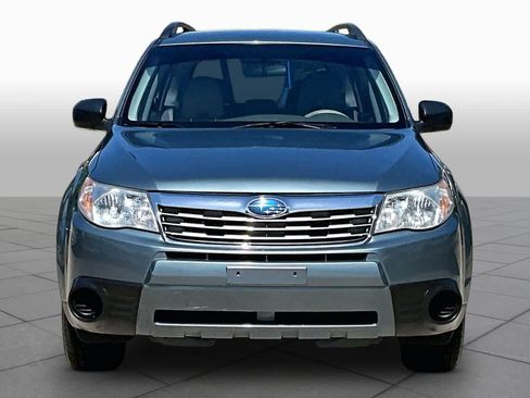 Used 2010 Subaru Forester 2.5X AWD/4WD image 3