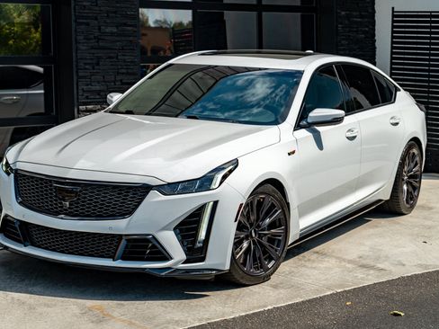 Used 2023 Cadillac CT5 V Blackwing w/ Driver Assist Package RWD image 4