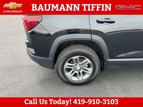 Used 2025 GMC Terrain Elevation image 30