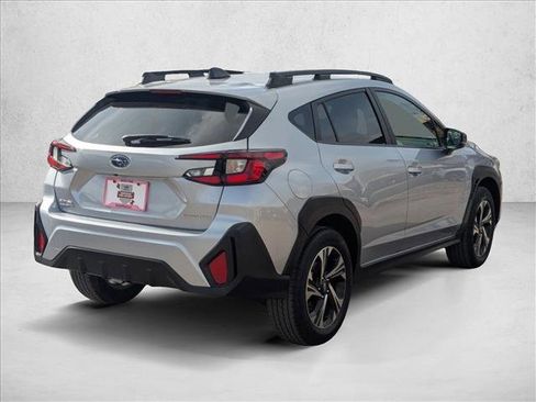 Certified 2024 Subaru Crosstrek 2.0i Premium image 9