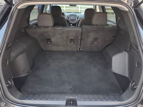 Used 2022 Chevrolet Equinox LT image 11