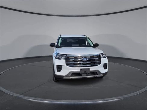 New 2026 Ford Explorer Active image 2