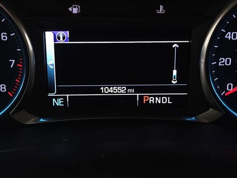 Used 2019 Chevrolet Traverse LT w/ LT Premium Package image 24