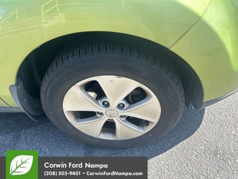 Used 2016 Kia Soul FWD image 8